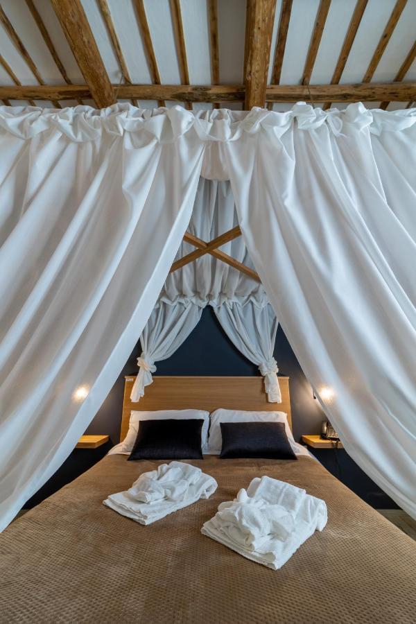 Suite Spa Bath