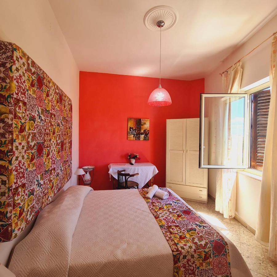 Single Room Bathroom