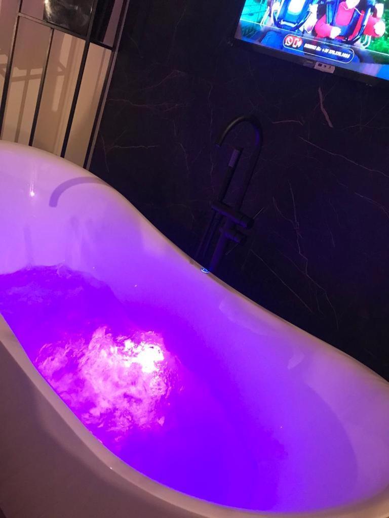 Suite Spa Bath
