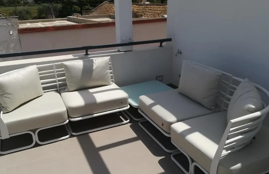 Casa Umeli-1